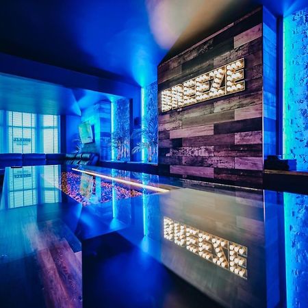 Breeze Blackpool Luxury Suites Eksteriør bilde